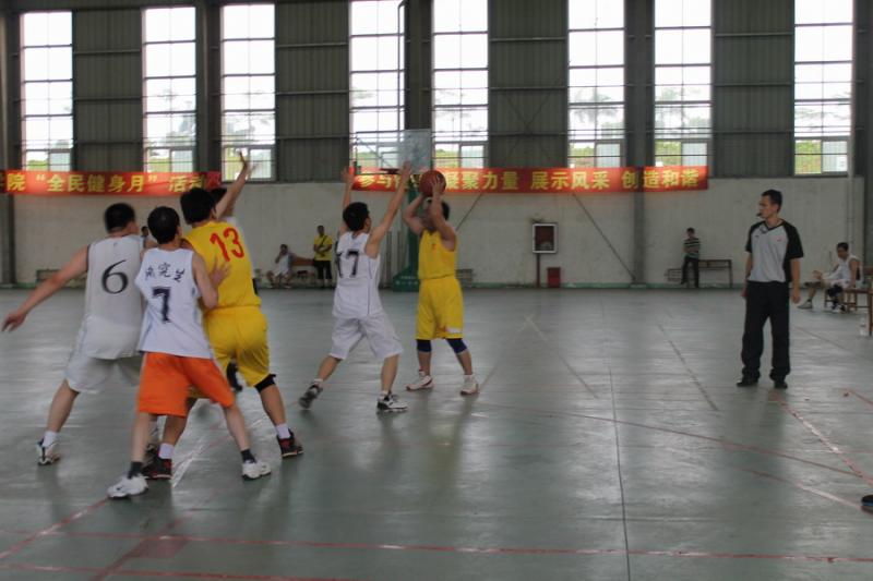 2012年教工篮球比赛2.jpg